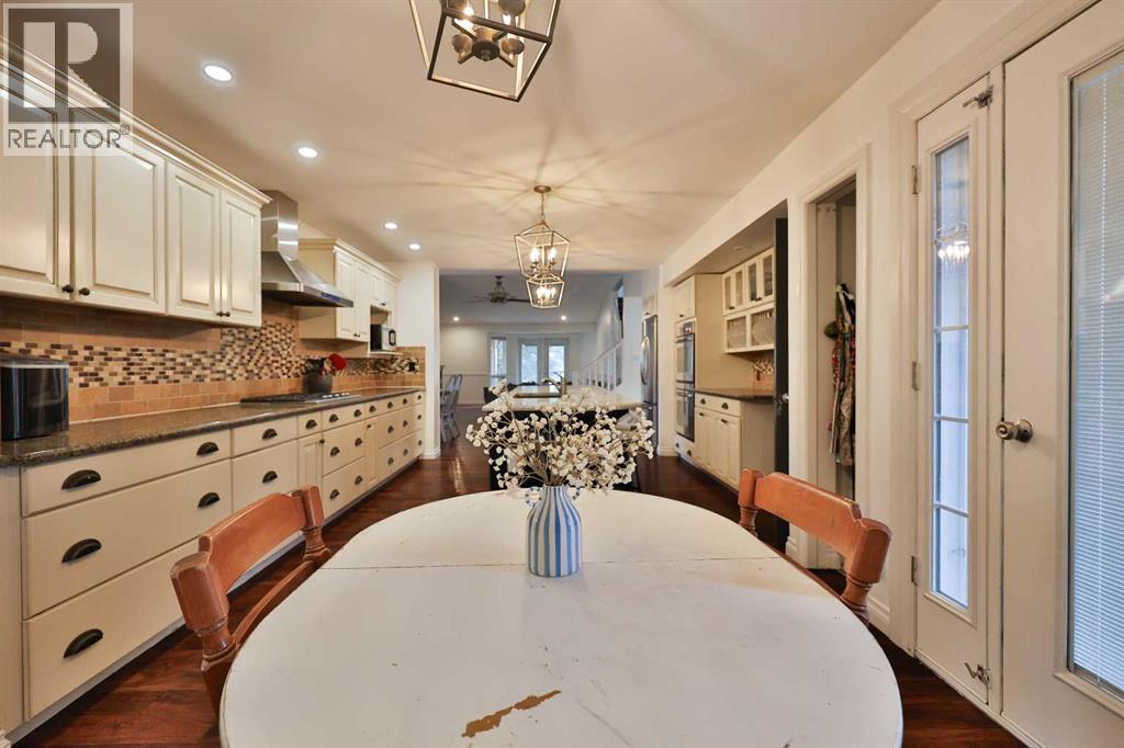 182 S 3 Street E, Magrath, Alberta  T0K 1J0 - Photo 9 - A2288069