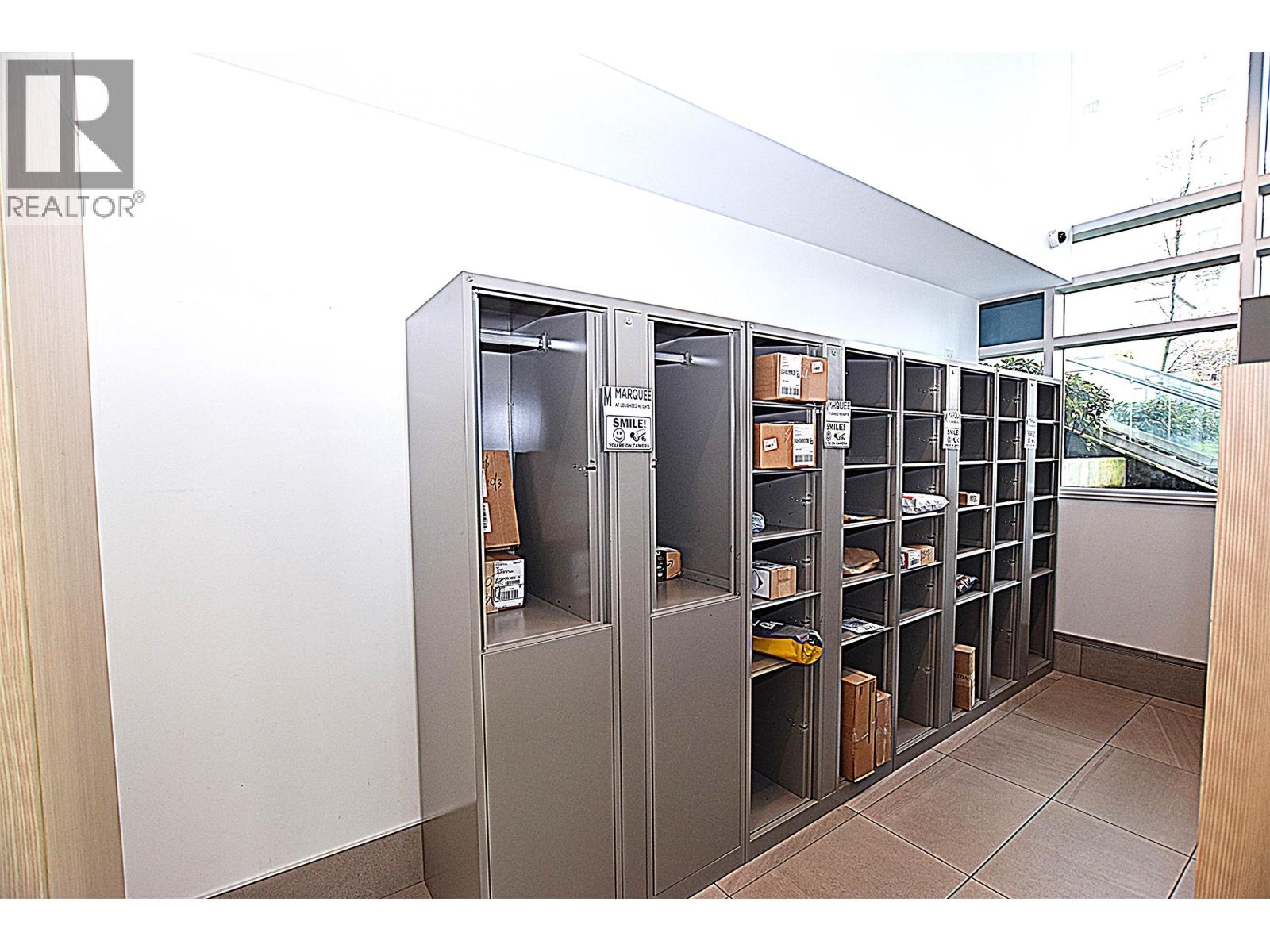 605 652 Whiting Way, Coquitlam, British Columbia V3J 0K3 - Photo 4 - R3101740