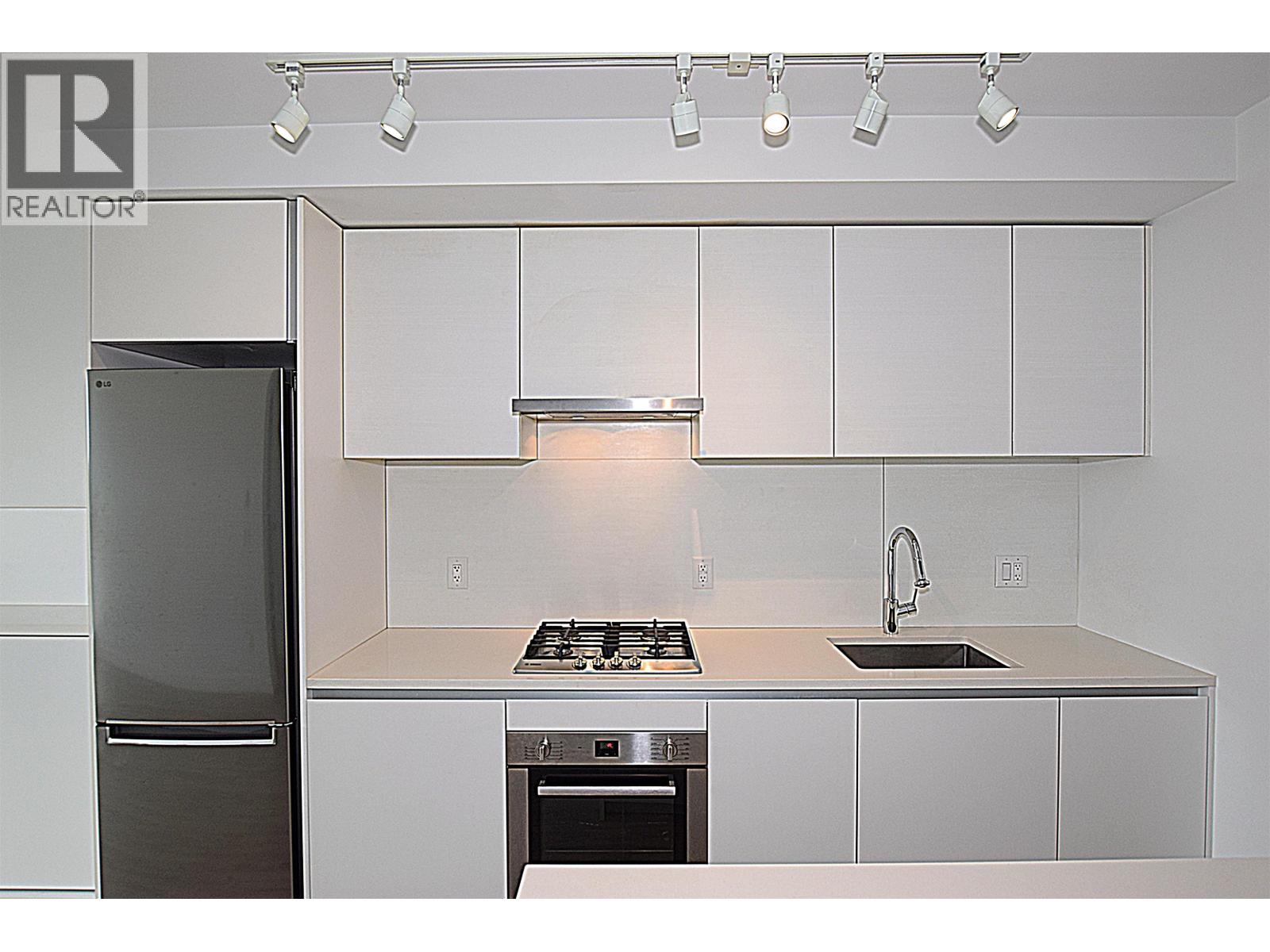 605 652 Whiting Way, Coquitlam, British Columbia V3J 0K3 - Photo 20 - R3101740