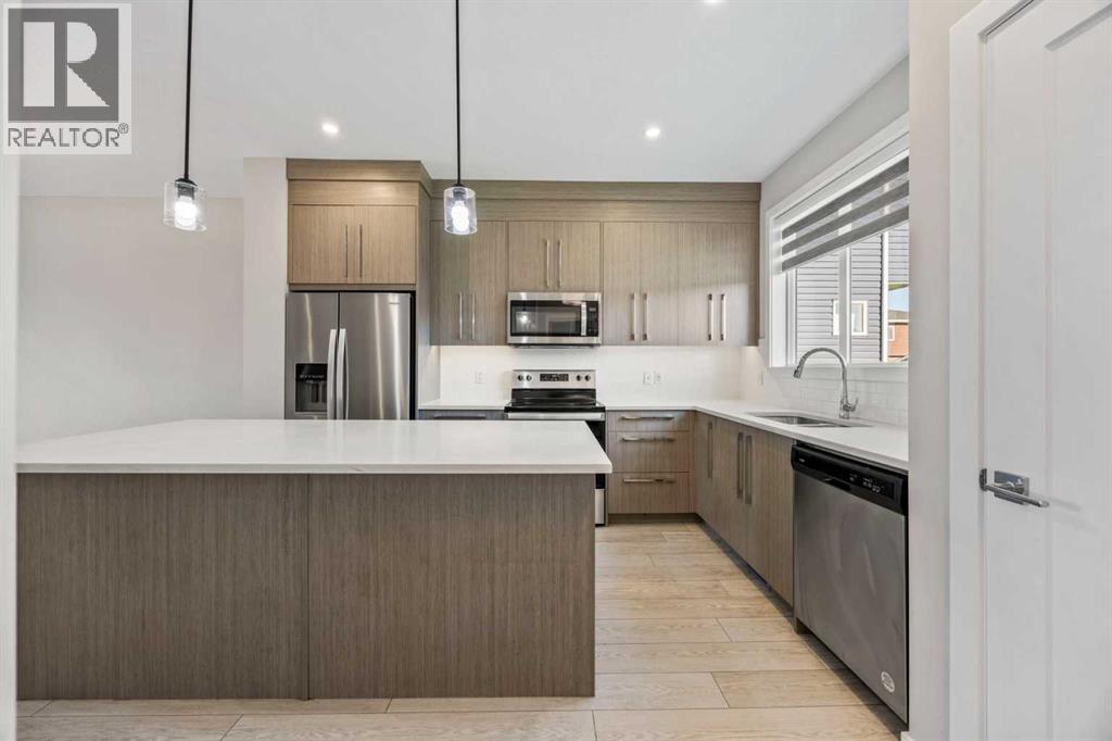 204 Chelsea Manor, Chestermere, Alberta  T1X 2P5 - Photo 15 - A2278772