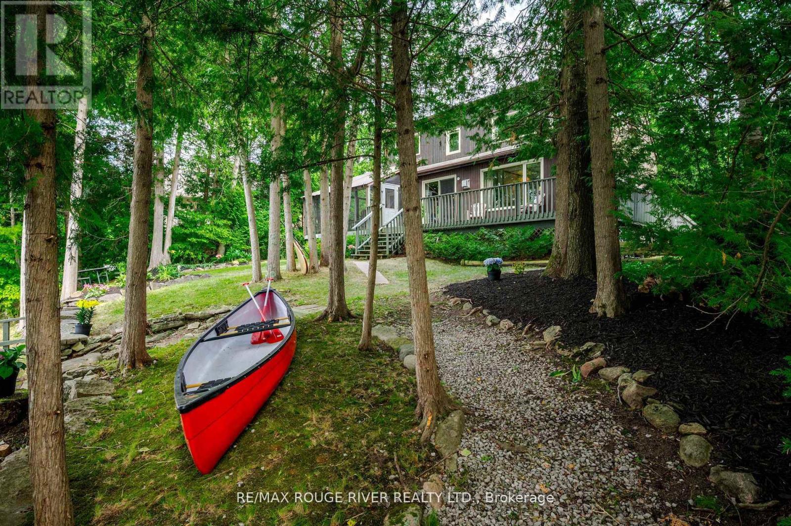 1280 Birchview Road, Douro-Dummer, Ontario  K0L 2H0 - Photo 12 - X12967874