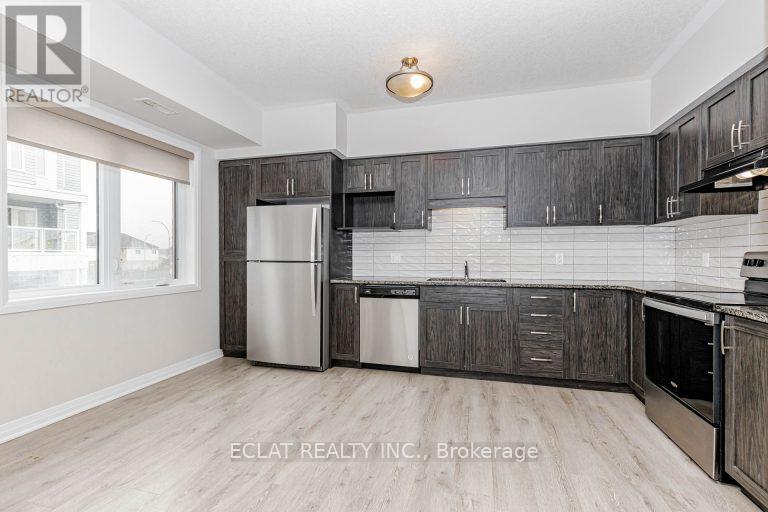 36 Vitality Drive, Kitchener, Ontario  N2R 0R7 - Photo 12 - X12967890