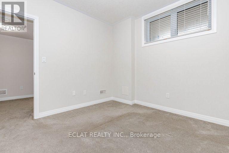 36 Vitality Drive, Kitchener, Ontario  N2R 0R7 - Photo 21 - X12967890