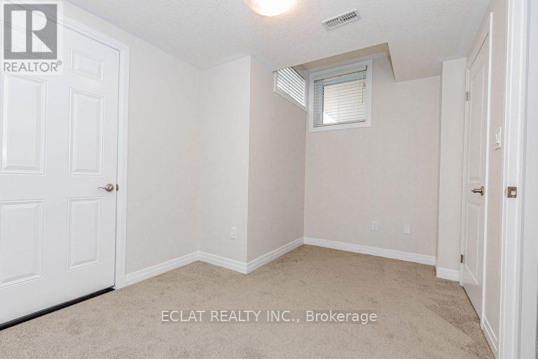 36 Vitality Drive, Kitchener, Ontario  N2R 0R7 - Photo 32 - X12967890