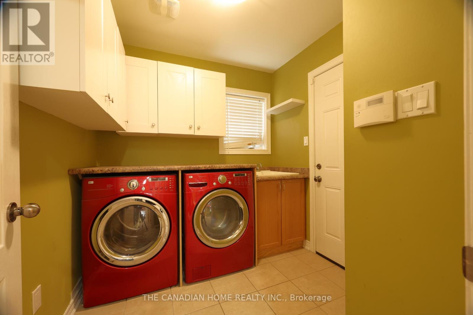 6560 St. Michael Avenue, Niagara Falls, Ontario  L2H 2Z4 - Photo 22 - X12967920