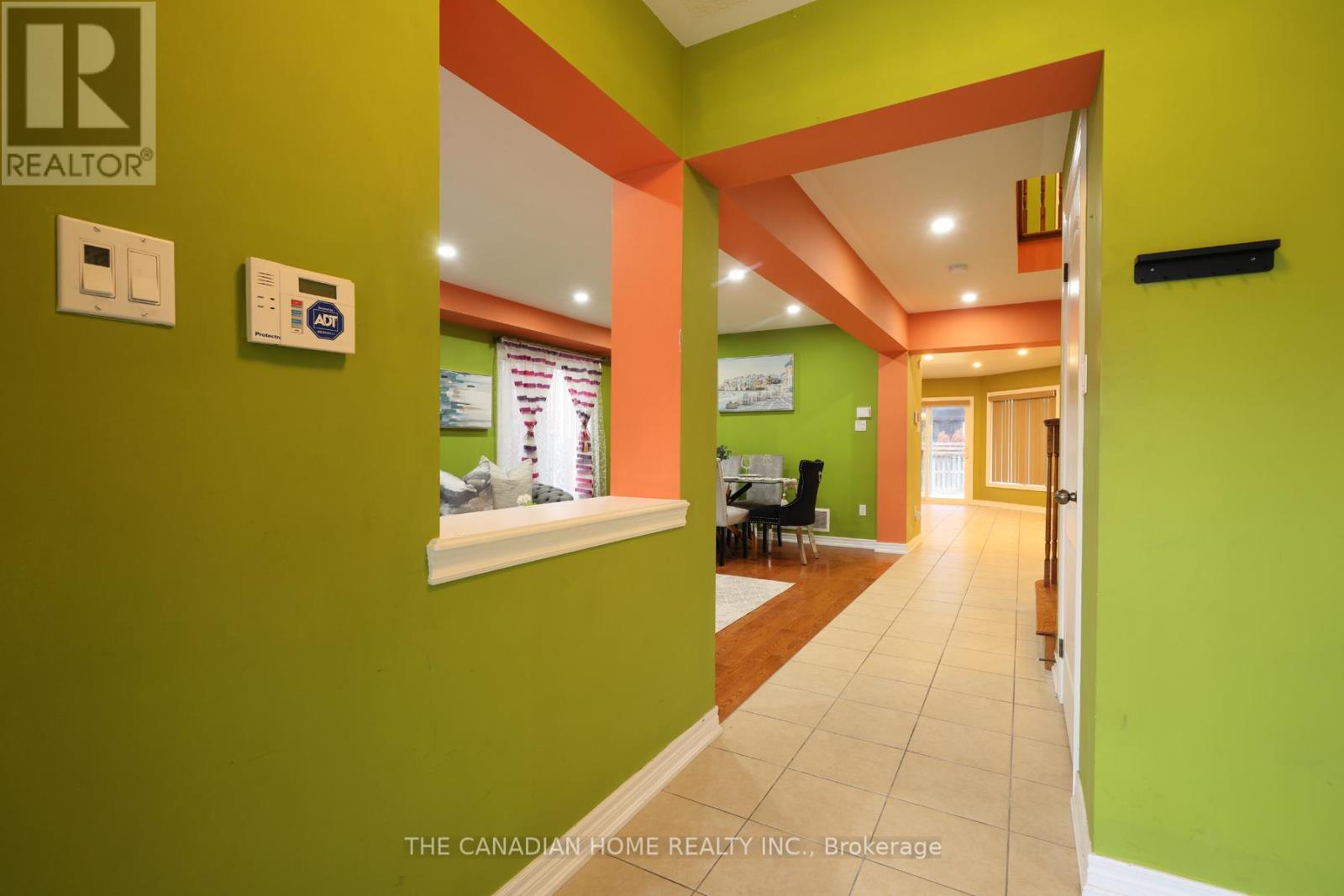 6560 St. Michael Avenue, Niagara Falls, Ontario  L2H 2Z4 - Photo 5 - X12967920