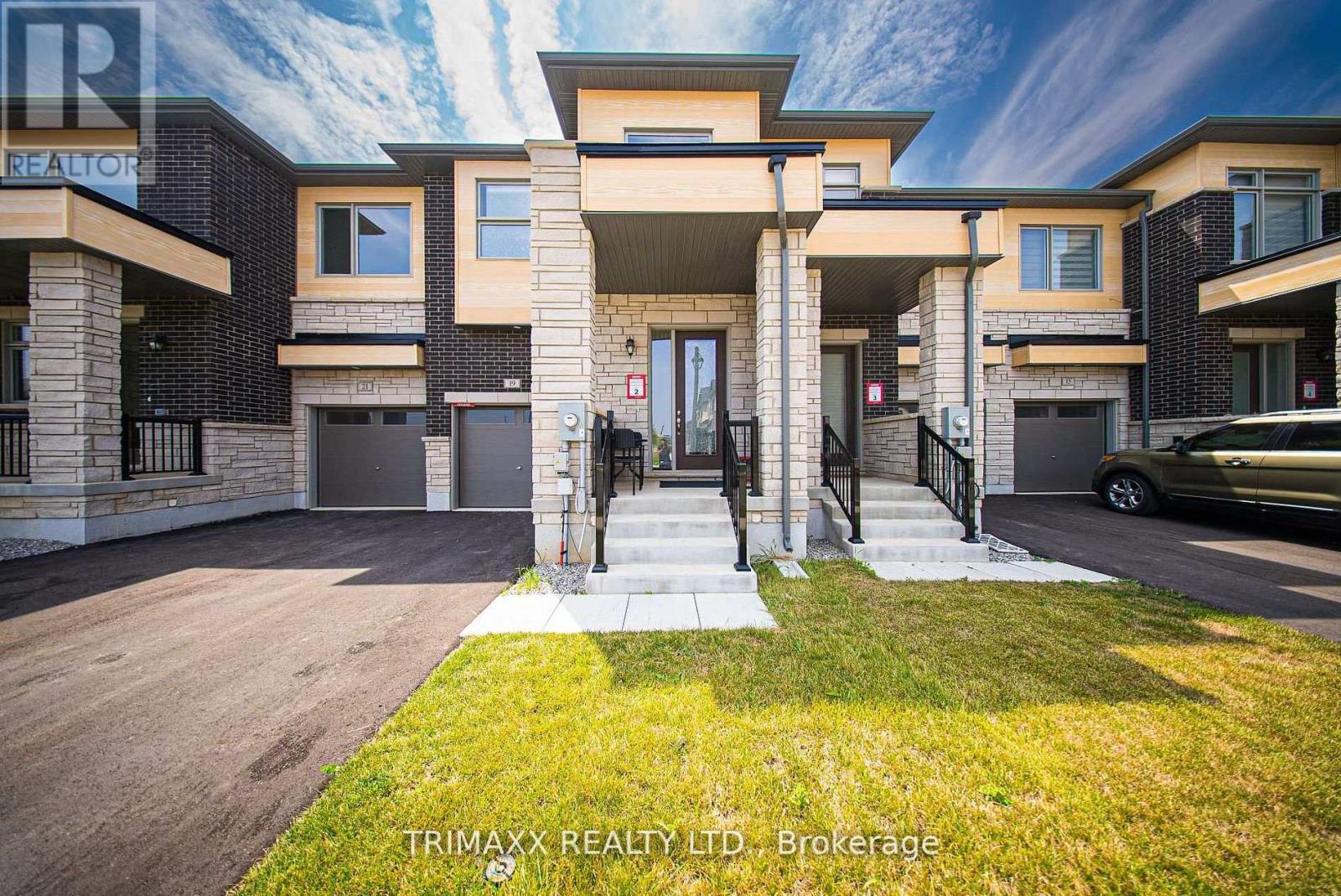 19 MOLNAR CRESCENT, Brantford, Ontario