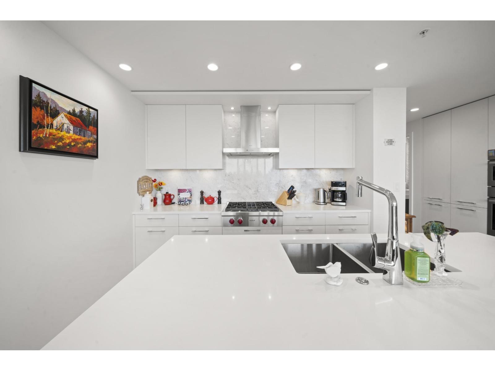 404 1439 George Street, White Rock, British Columbia  V4B 0B9 - Photo 9 - R3107424