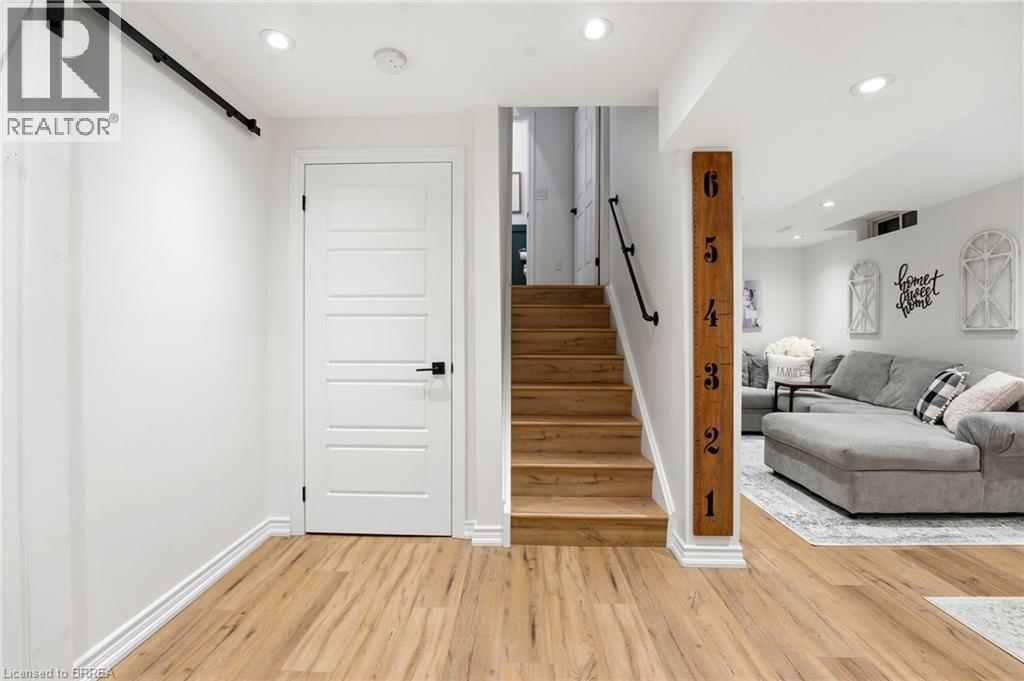 163 Spring Creek Drive, Waterdown, Ontario  L8B 0X8 - Photo 28 - 40817689