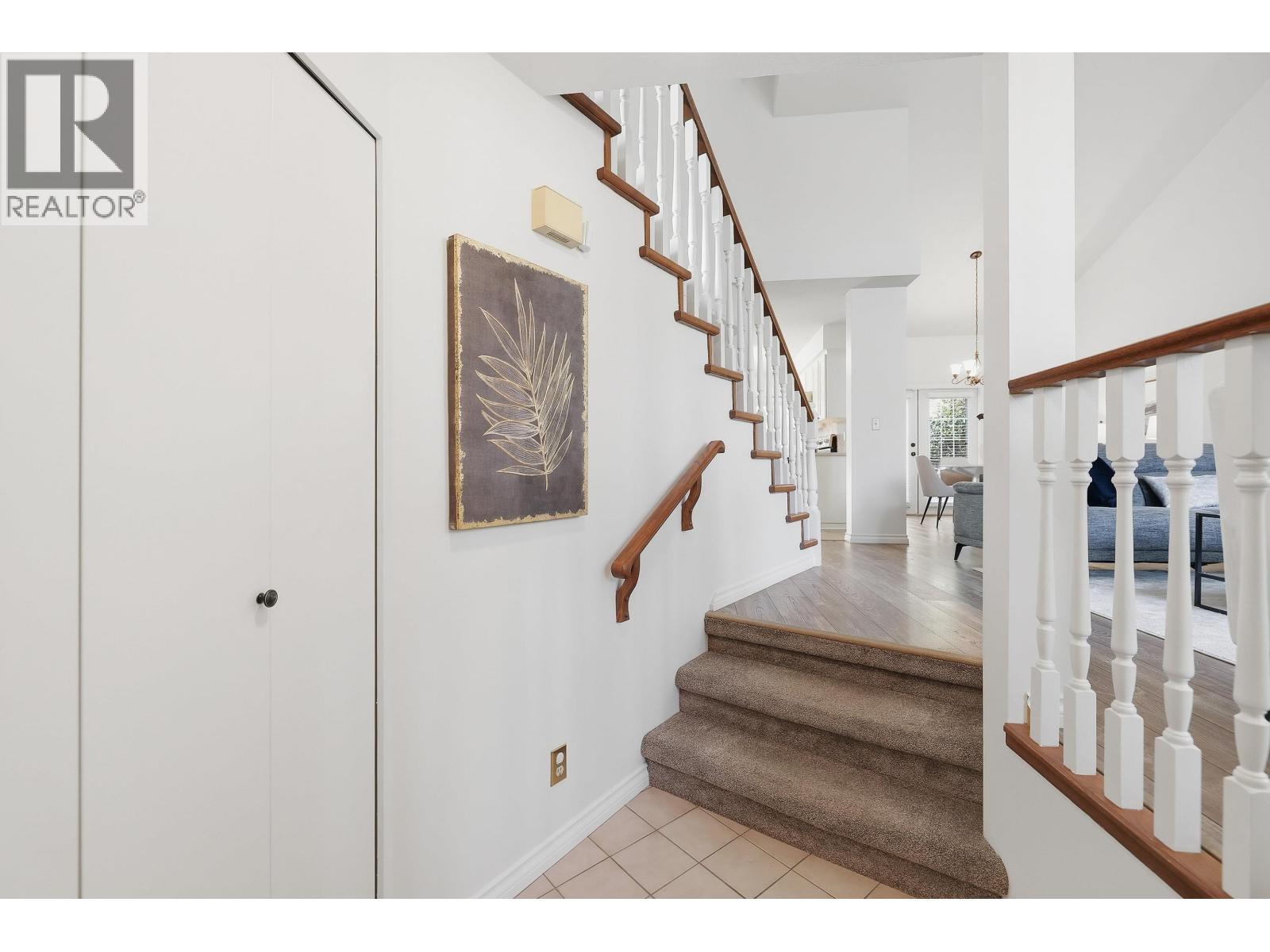 1330 Cimarron Drive, Coquitlam, British Columbia  V3B 7B3 - Photo 20 - R3107324