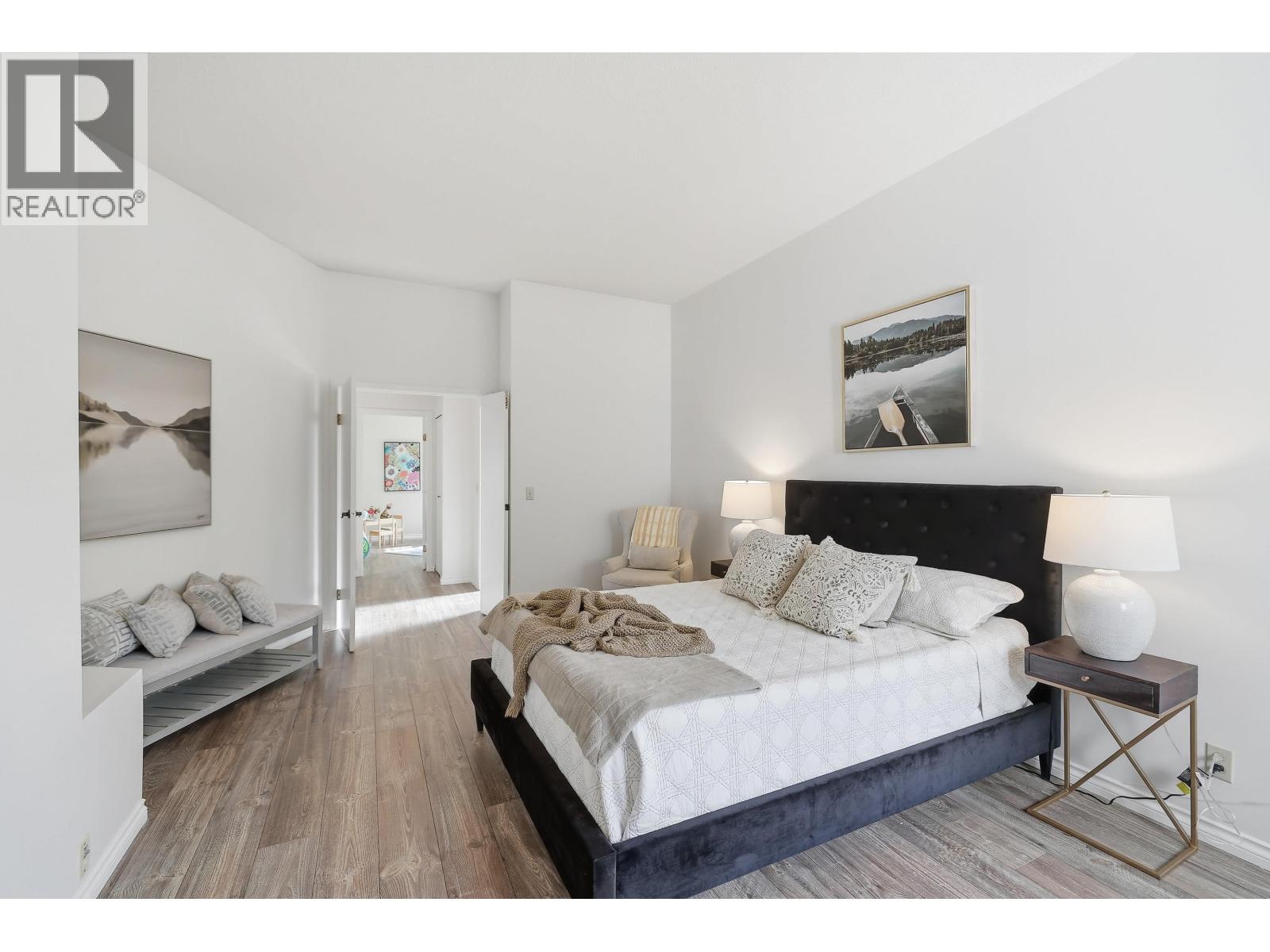 1330 Cimarron Drive, Coquitlam, British Columbia  V3B 7B3 - Photo 11 - R3107324