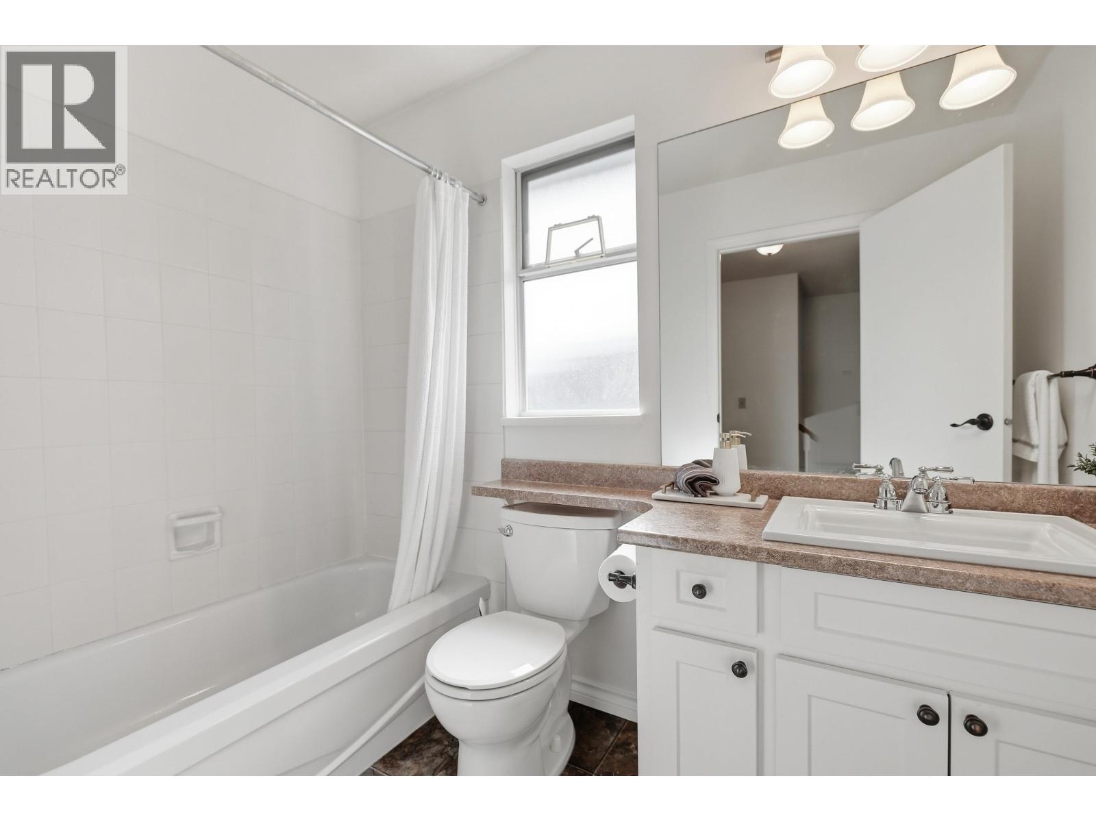 1330 Cimarron Drive, Coquitlam, British Columbia  V3B 7B3 - Photo 17 - R3107324