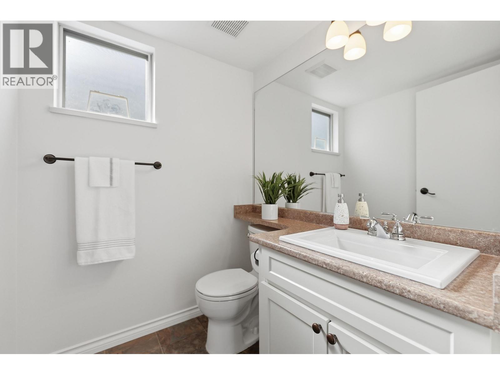 1330 Cimarron Drive, Coquitlam, British Columbia  V3B 7B3 - Photo 18 - R3107324