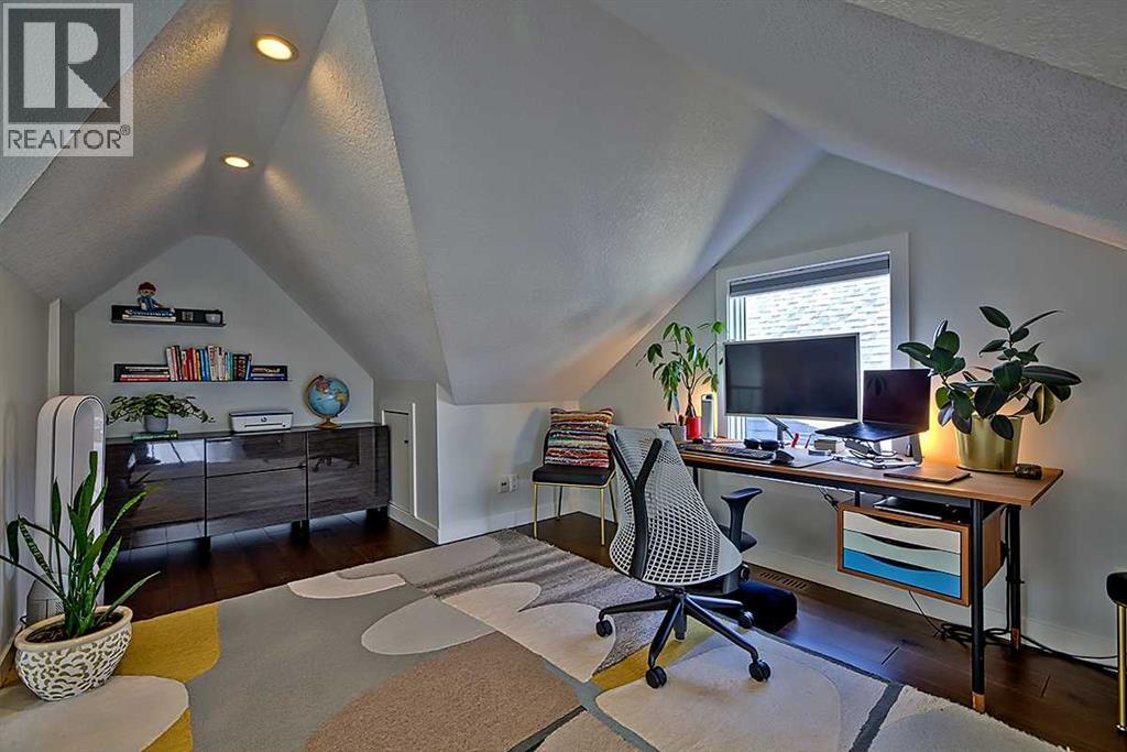 2438 25 Street SW, Calgary, Alberta  T3E 1X6 - Photo 31 - A2296473