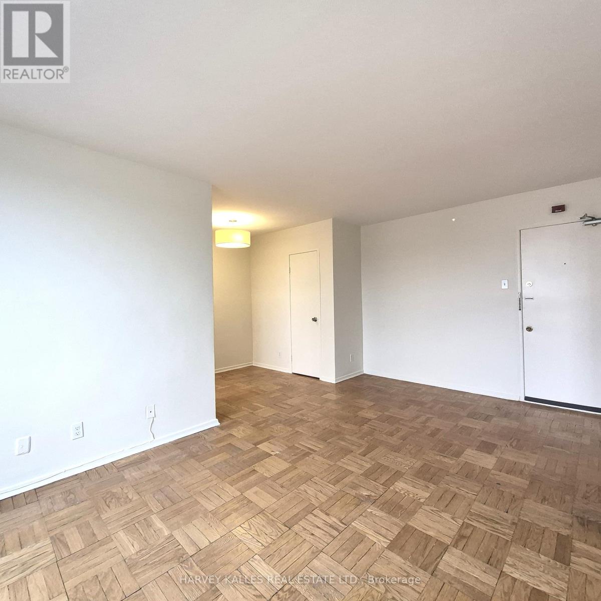 305 - 6 Glen Echo Road, Toronto, Ontario  M4N 2C9 - Photo 4 - C12957982