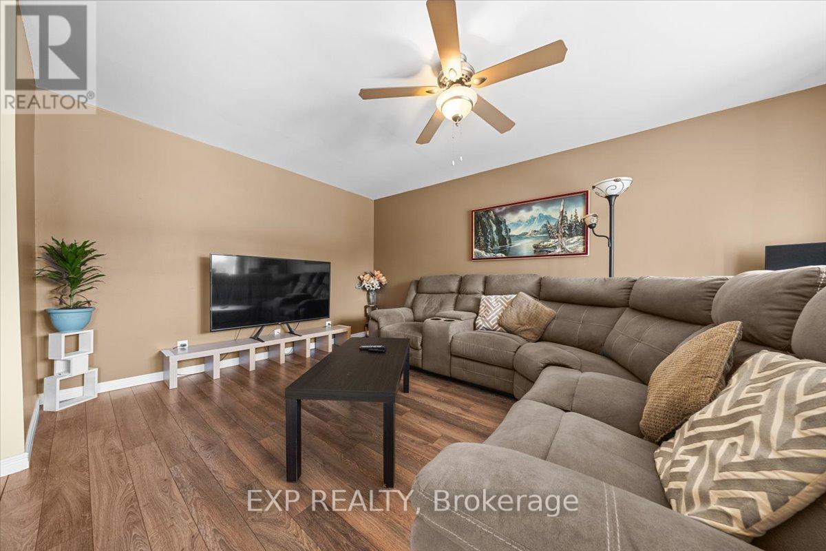 46 Dufour Street, Champlain, Ontario  K0B 1K0 - Photo 13 - X12948936