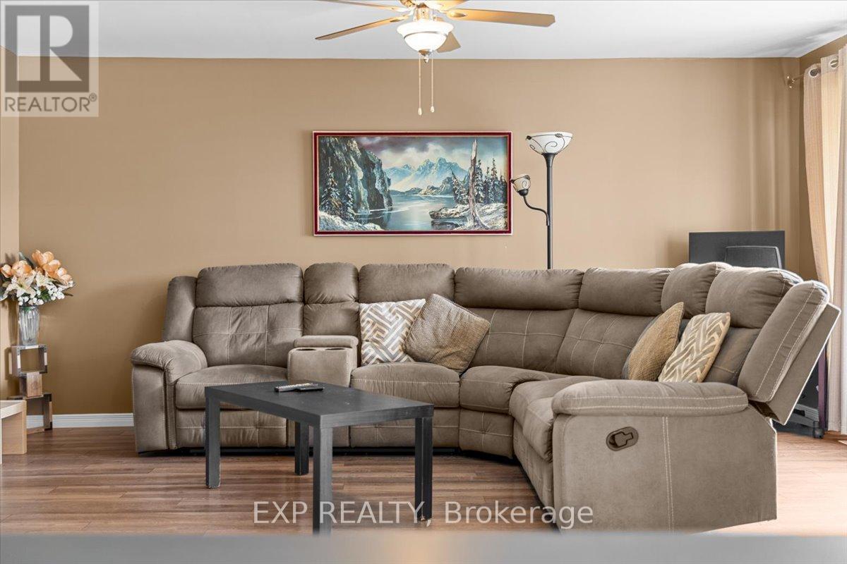 46 Dufour Street, Champlain, Ontario  K0B 1K0 - Photo 27 - X12948936