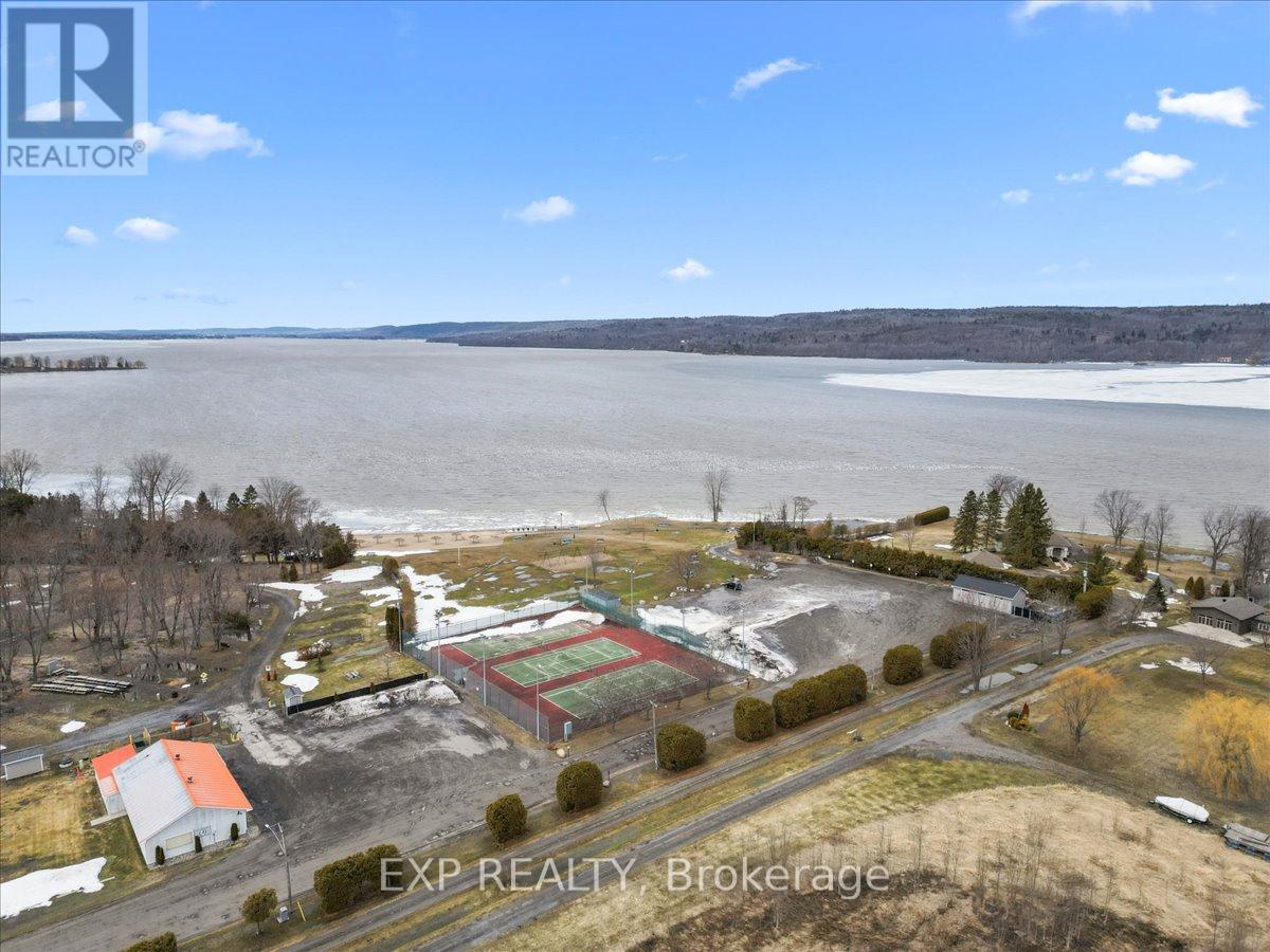 46 Dufour Street, Champlain, Ontario  K0B 1K0 - Photo 35 - X12948936