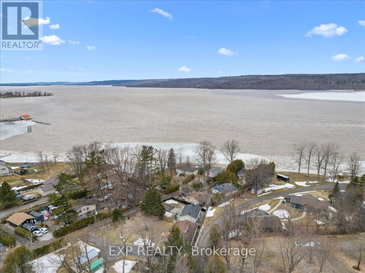 46 Dufour Street, Champlain, Ontario  K0B 1K0 - Photo 38 - X12948936