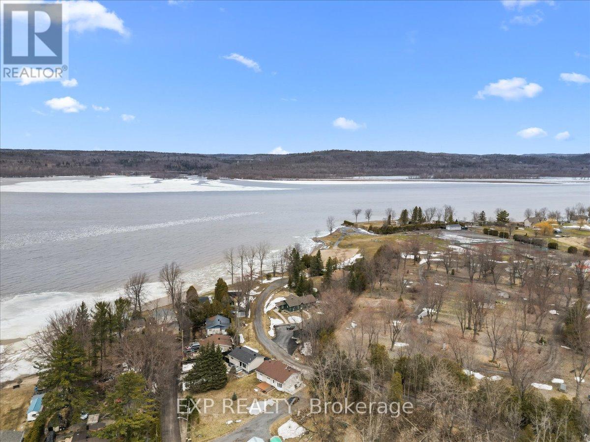 46 Dufour Street, Champlain, Ontario  K0B 1K0 - Photo 41 - X12948936