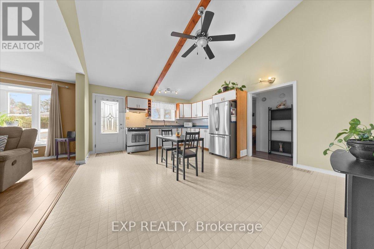 46 Dufour Street, Champlain, Ontario  K0B 1K0 - Photo 7 - X12948936