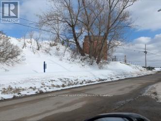 17 Argentite Street, Cobalt, Ontario  P0J 1C0 - Photo 1 - T12967982