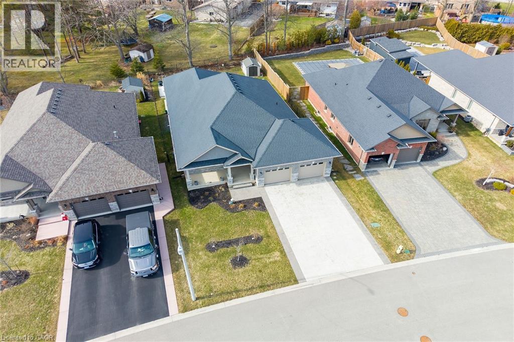 31 Sycamore Drive, Port Dover, Ontario  N0A 1N6 - Photo 45 - 40811429