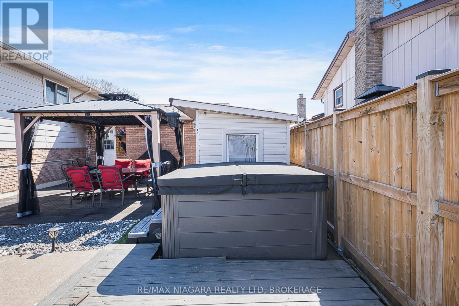 40 Via Dell Monte Street, St. Catharines, Ontario  L2T 3Y2 - Photo 30 - X12967202