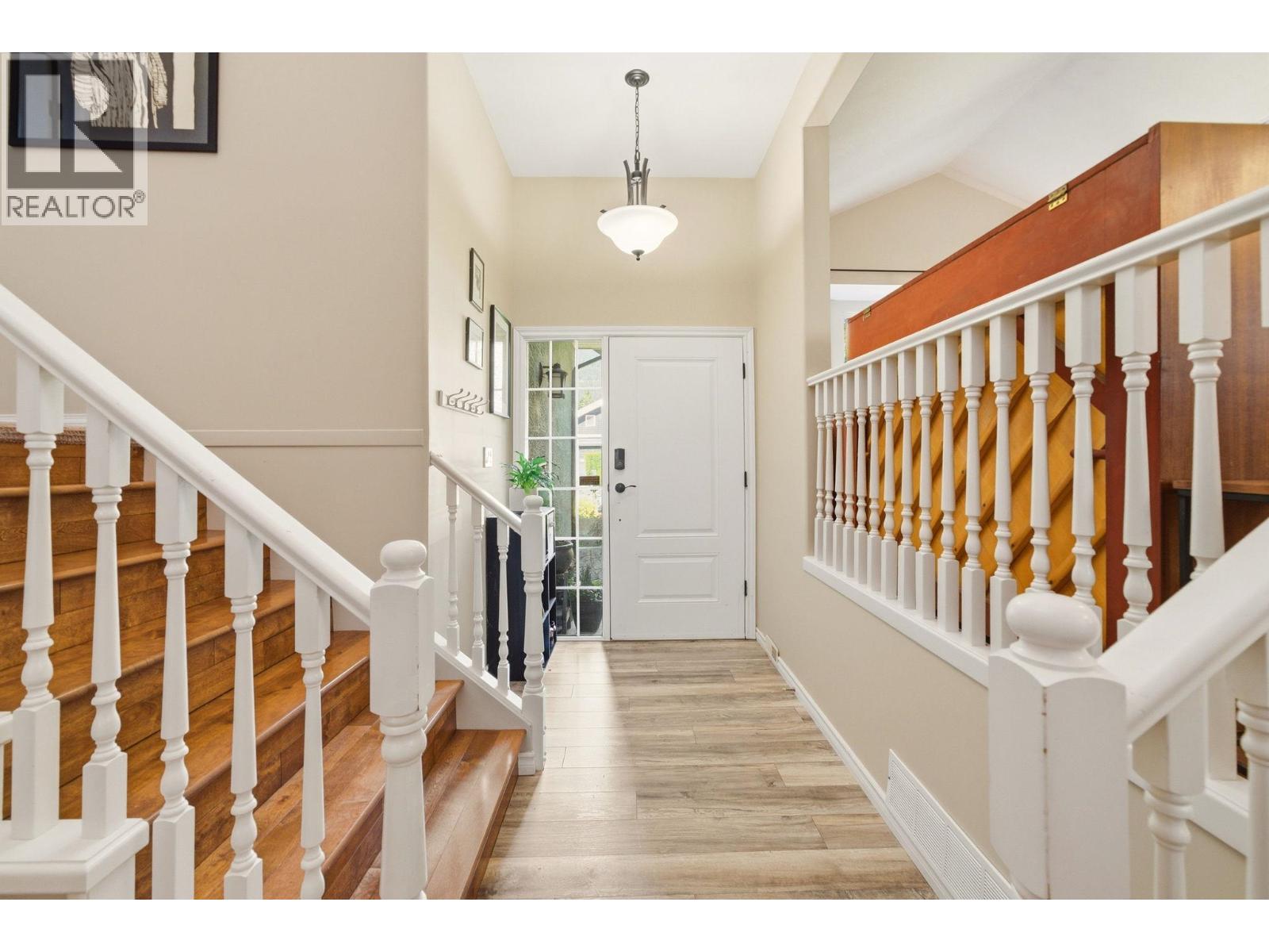 4575 Cliffmont Road, North Vancouver, British Columbia  V7G 1J8 - Photo 30 - R3107853