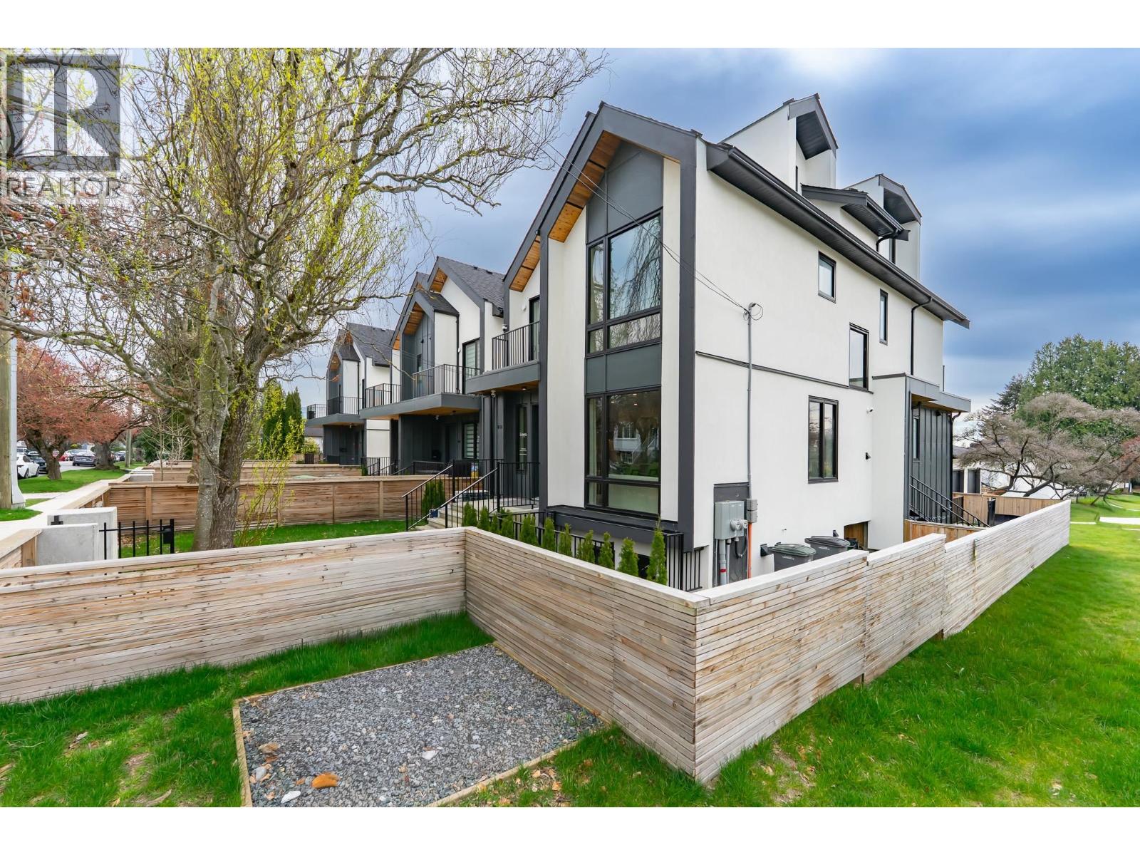 858 W 64th Avenue, Vancouver, British Columbia  V6B 2L4 - Photo 37 - R3107936