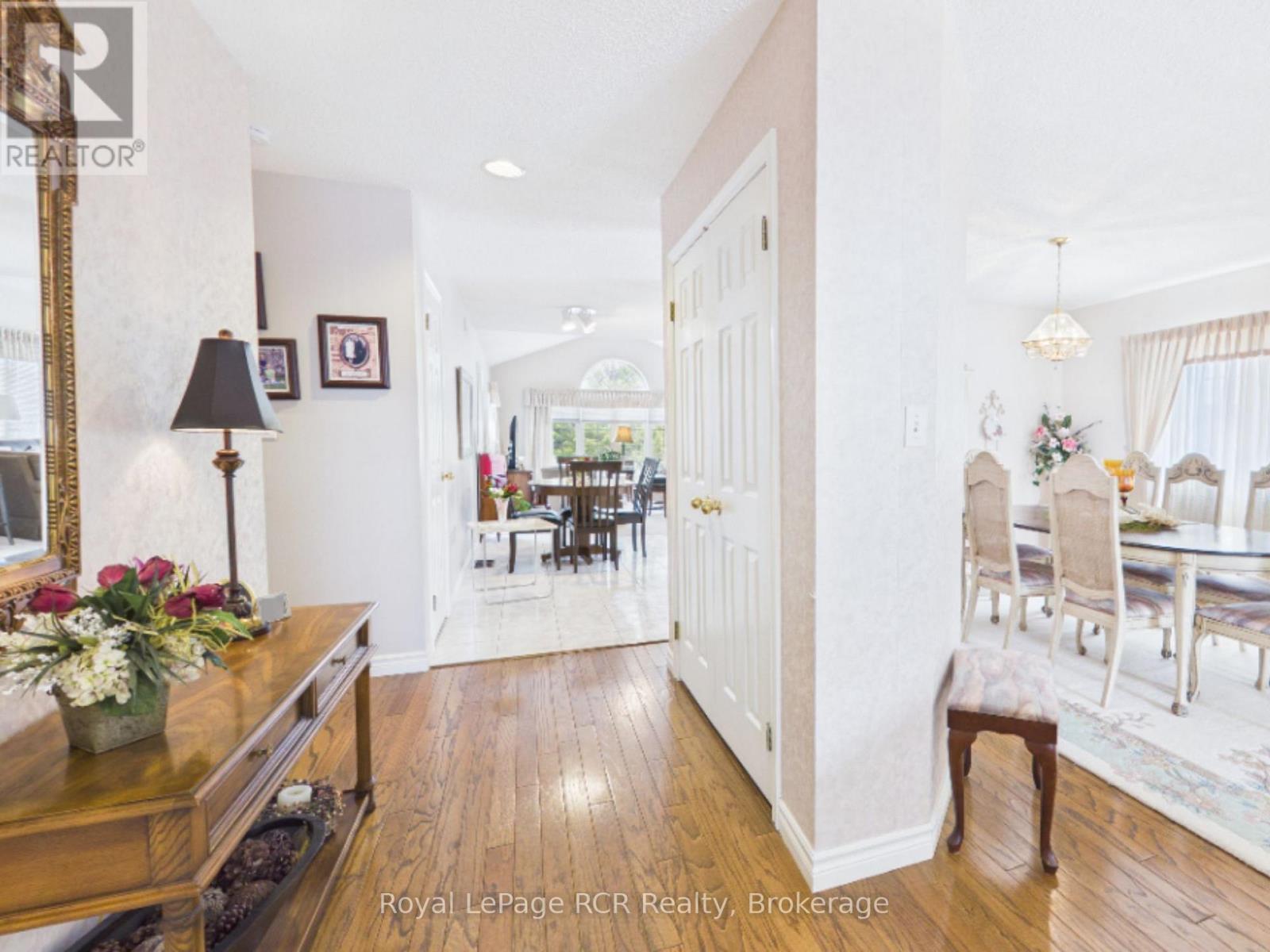 171 Charles Street, North Huron, Ontario  N0G 2W0 - Photo 5 - X12967996