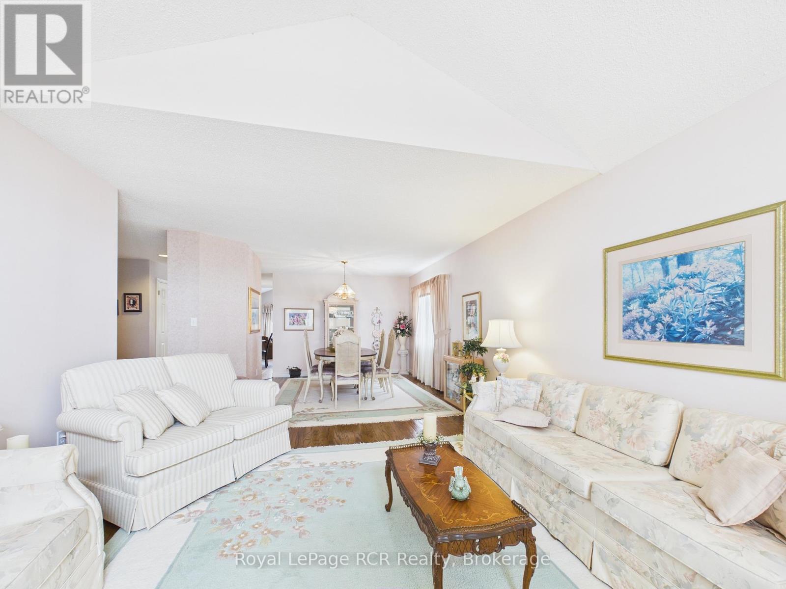 171 Charles Street, North Huron, Ontario  N0G 2W0 - Photo 7 - X12967996