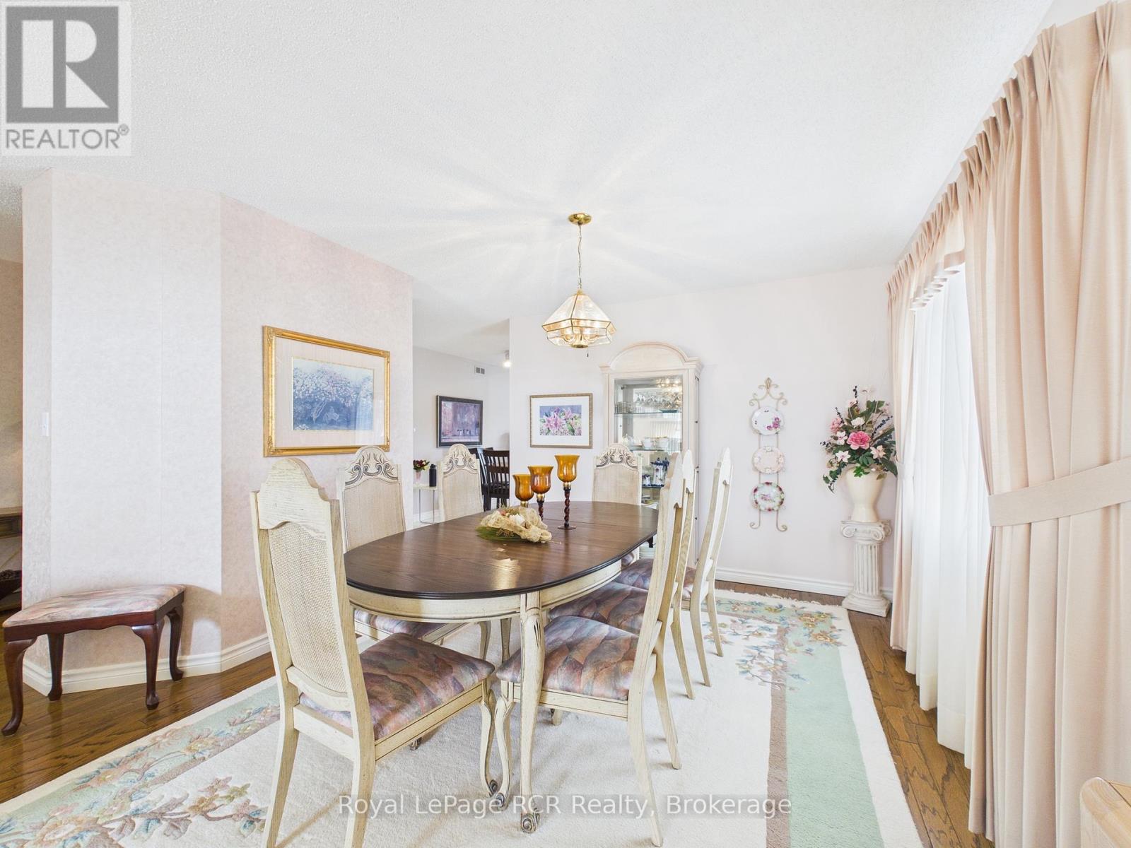 171 Charles Street, North Huron, Ontario  N0G 2W0 - Photo 8 - X12967996