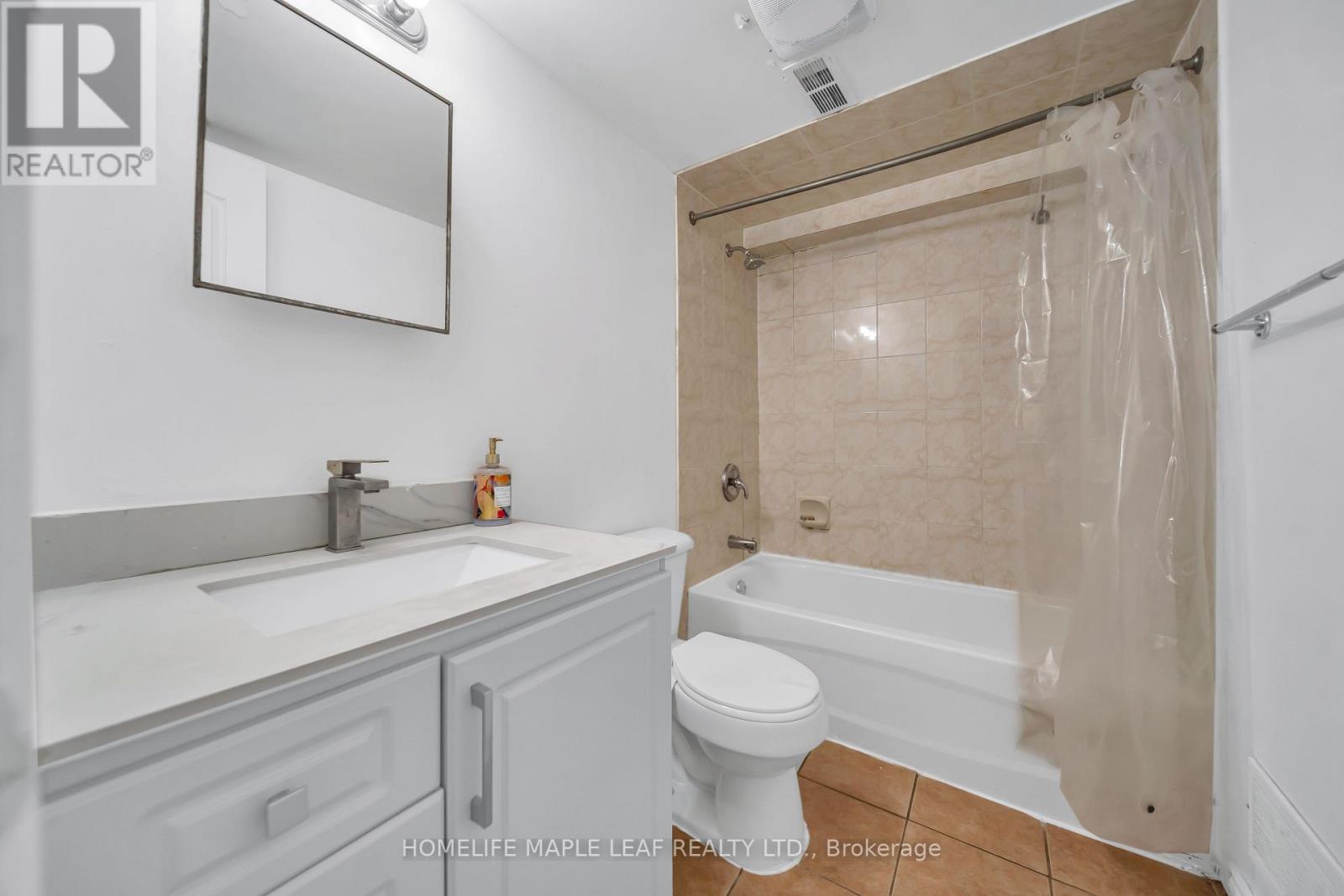 87 Softneedle Avenue, Brampton, Ontario  L6R 1L2 - Photo 41 - W12961828