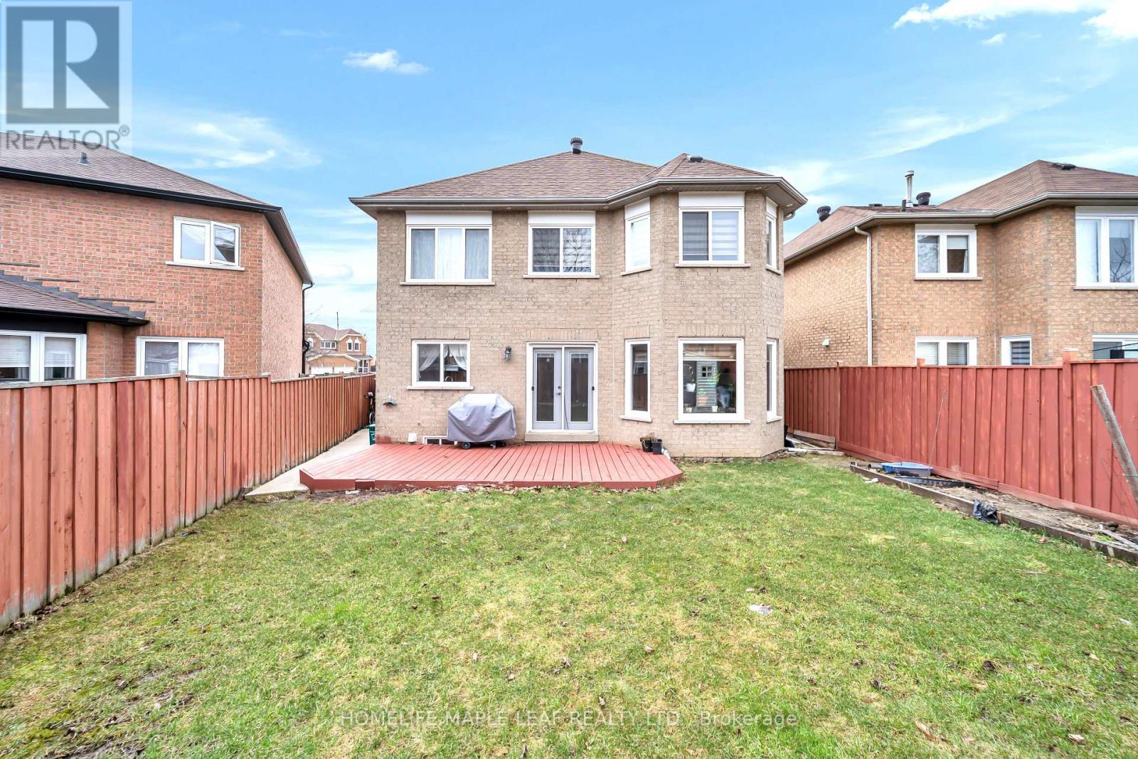 87 Softneedle Avenue, Brampton, Ontario  L6R 1L2 - Photo 47 - W12961828