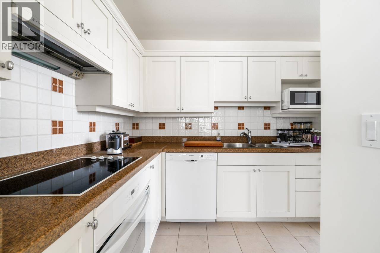 205 1896 Marine Drive, West Vancouver, British Columbia  V7V 1J6 - Photo 4 - R3107885