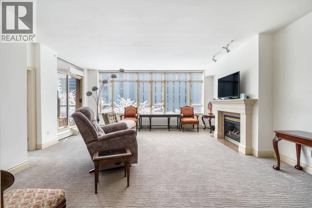 205 1896 Marine Drive, West Vancouver, British Columbia  V7V 1J6 - Photo 8 - R3107885