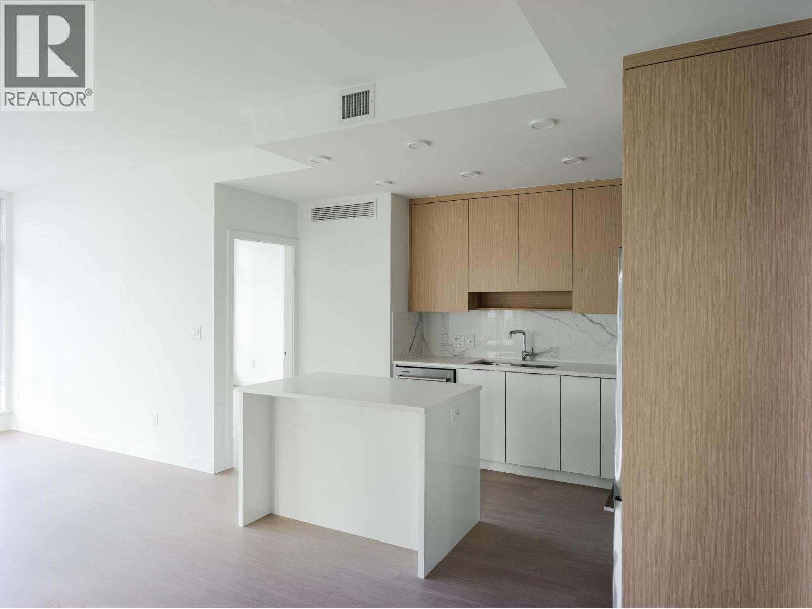 1308 699 Whiting Way, Coquitlam, British Columbia  V3J 0N7 - Photo 6 - R3107923