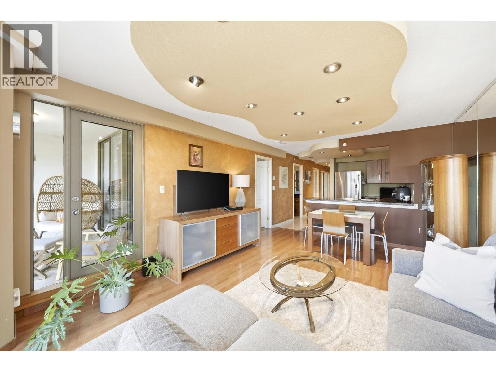 1209 888 Pacific Street, Vancouver, British Columbia  V6Z 2S6 - Photo 2 - R3107929