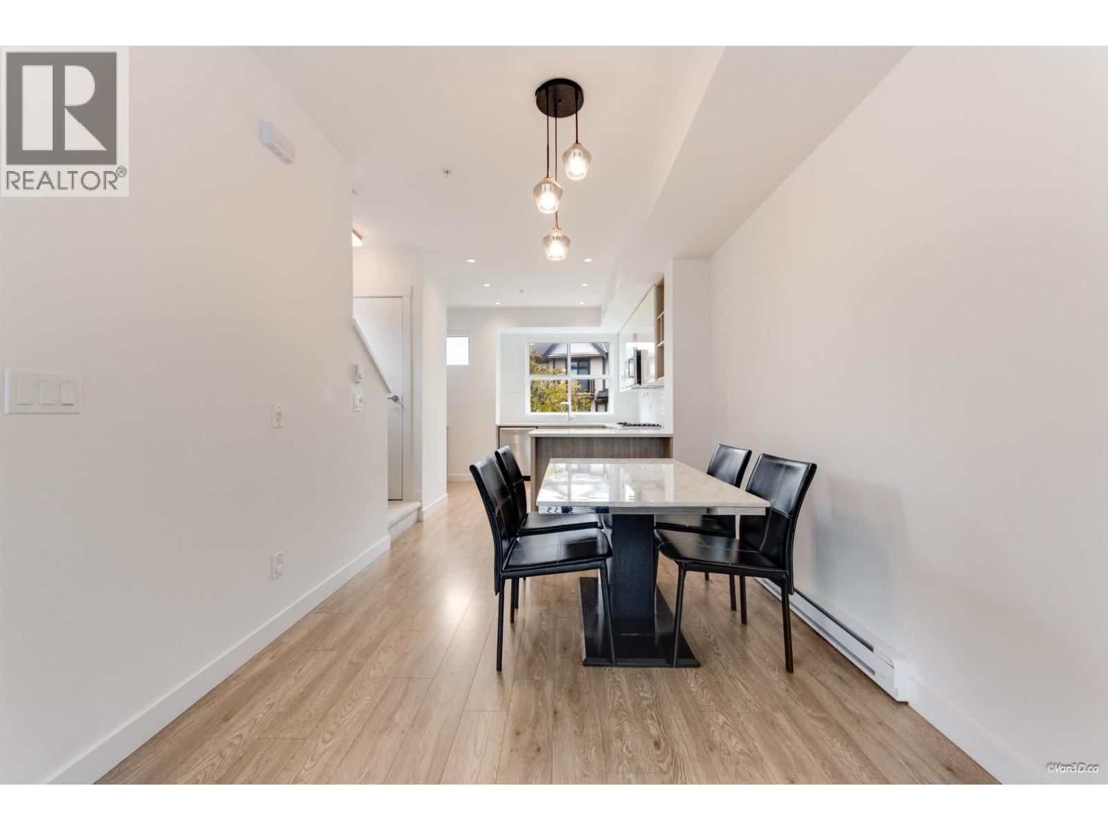 22 7039 Macpherson Avenue, Burnaby, British Columbia V5J 4N4 - Photo 10 - R3107934