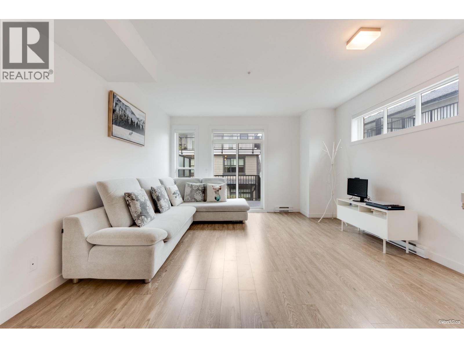 22 7039 Macpherson Avenue, Burnaby, British Columbia V5J 4N4 - Photo 11 - R3107934