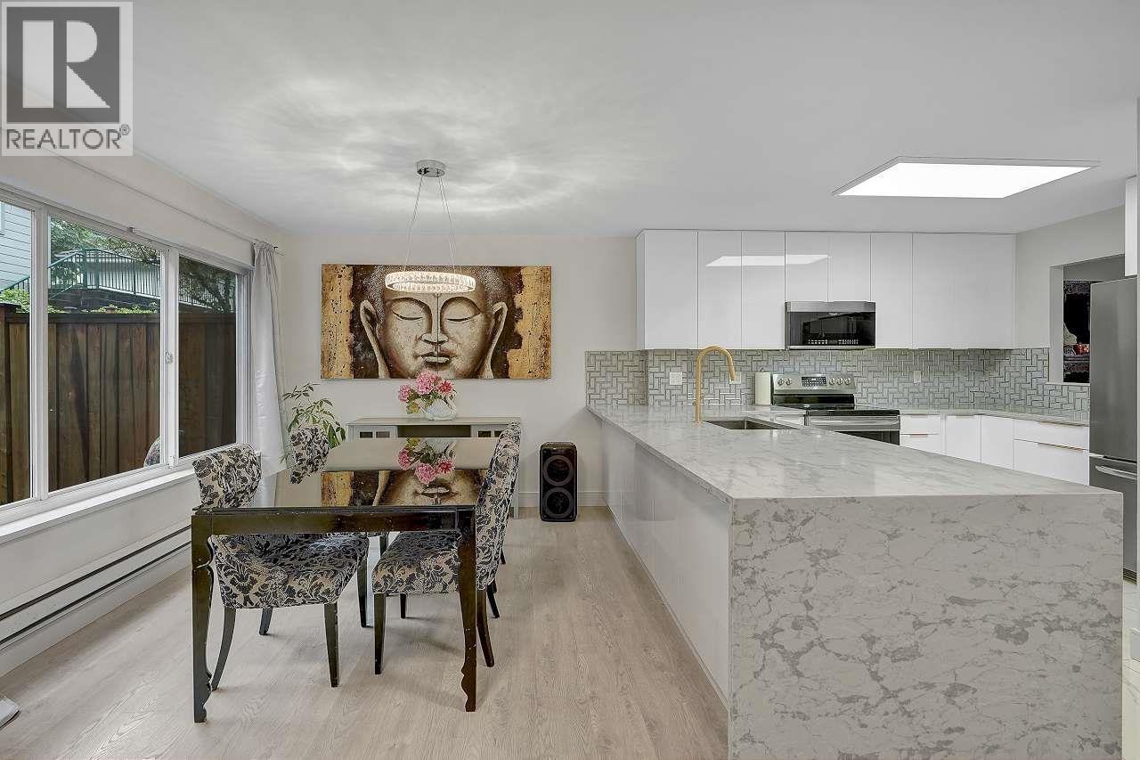 144 Shoreline Circle, Port Moody, British Columbia  V3H 5B3 - Photo 4 - R3107942