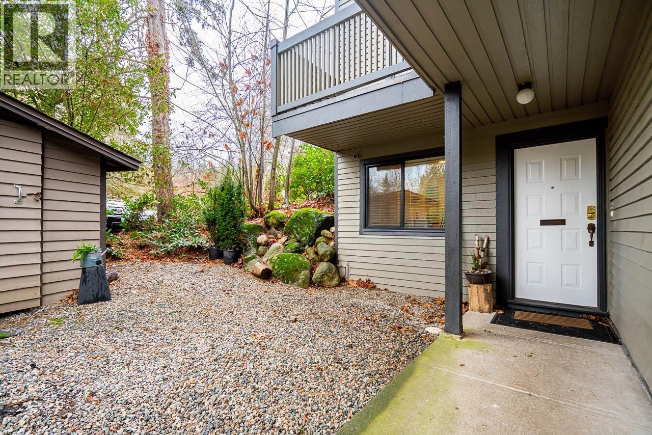 8551 Wilderness Court, Burnaby, British Columbia  V5A 4B2 - Photo 29 - R3107948