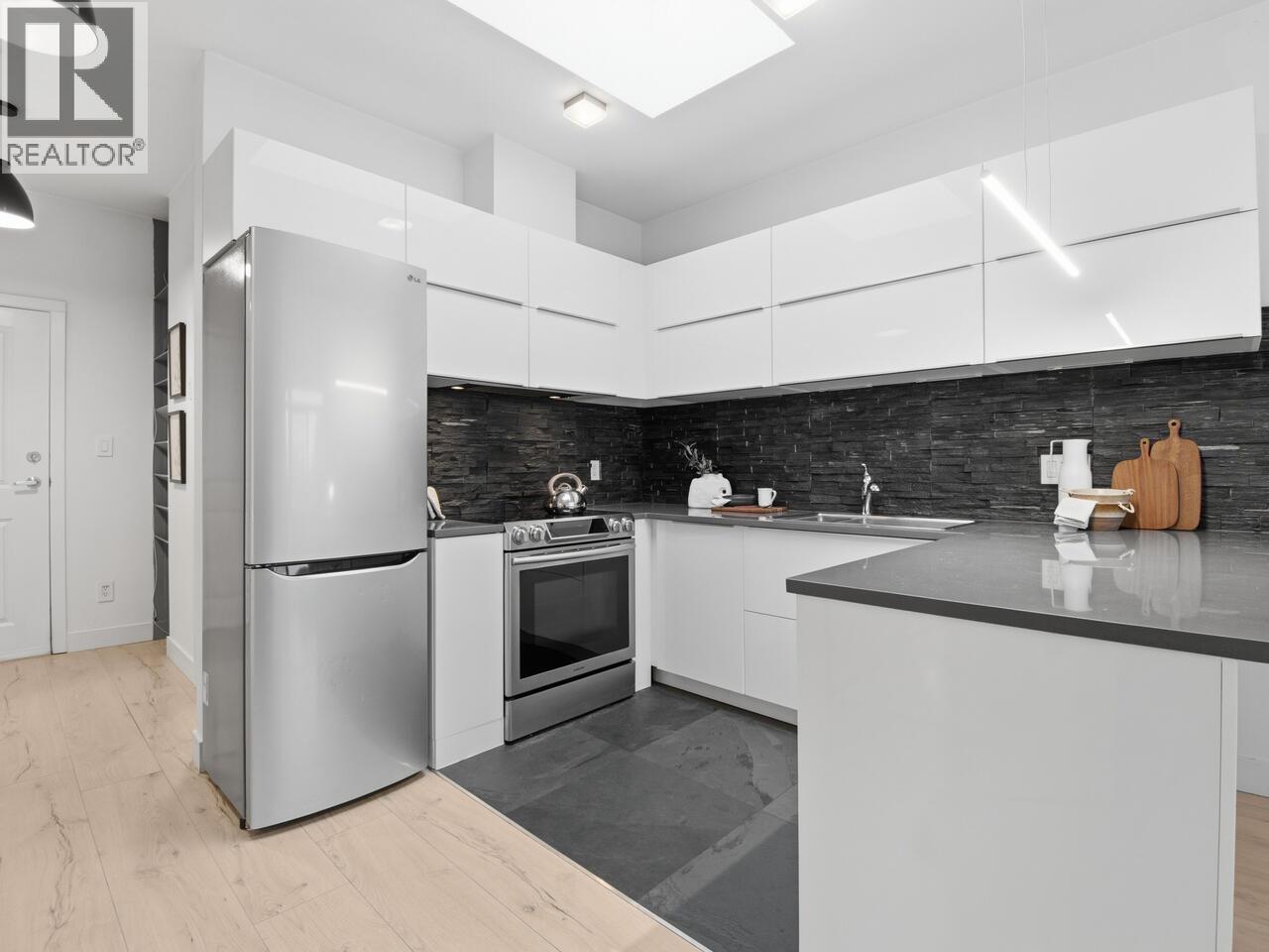 Ph6 688 E 17th Avenue, Vancouver, British Columbia  V5V 0A8 - Photo 11 - R3107968