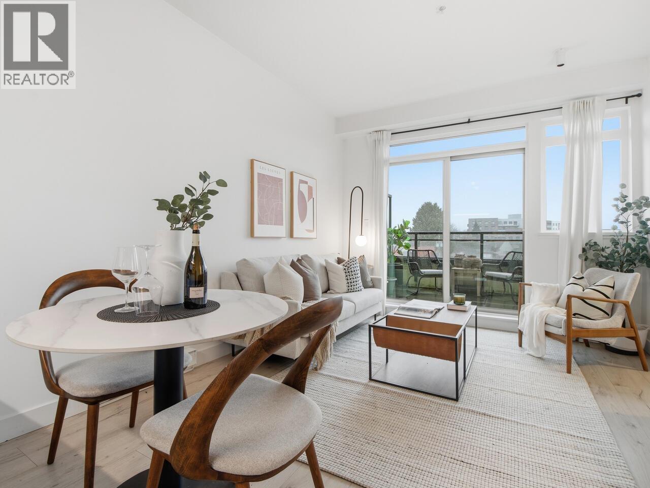 Ph6 688 E 17th Avenue, Vancouver, British Columbia  V5V 0A8 - Photo 2 - R3107968