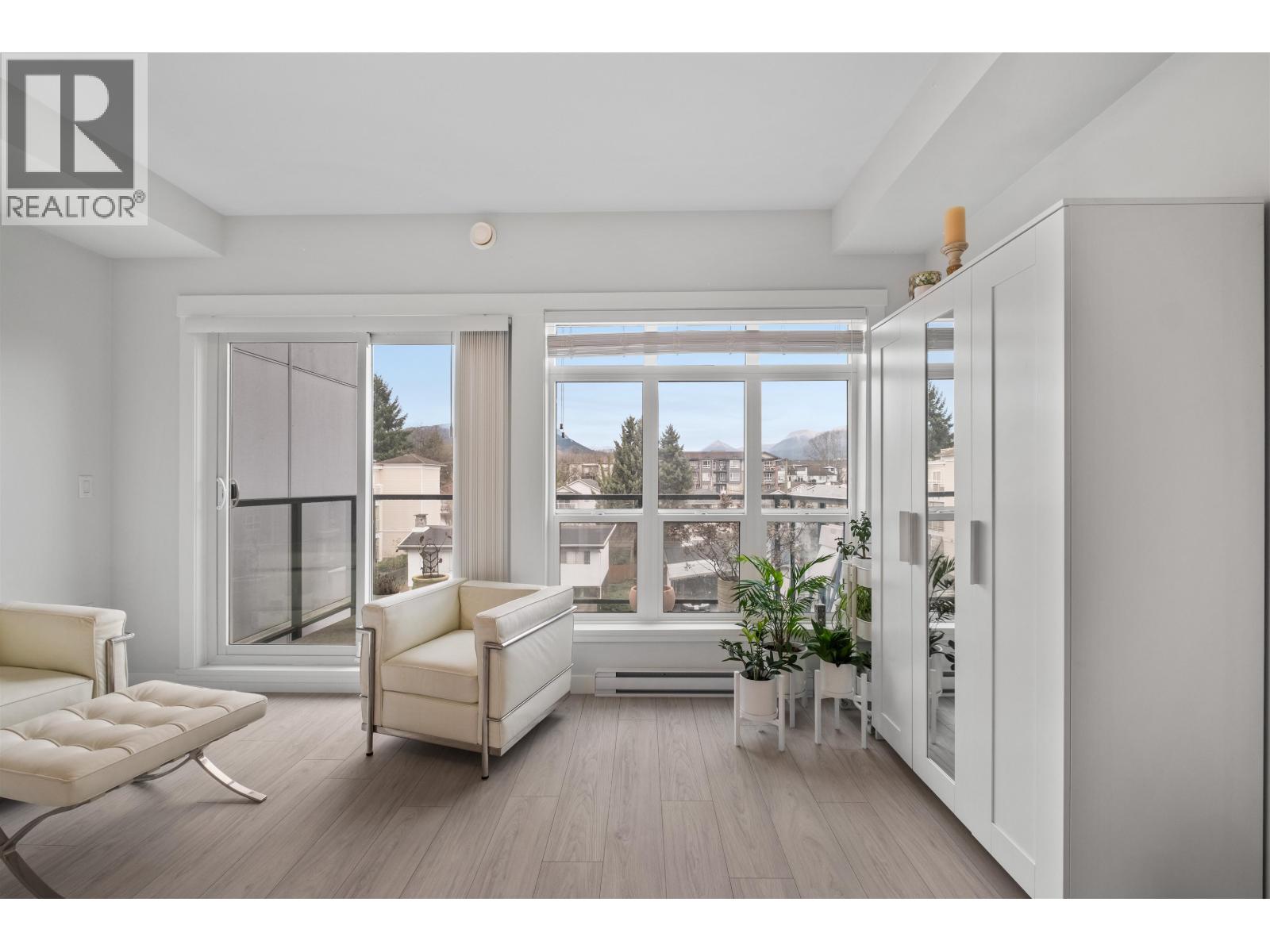 301 2356 Welcher Avenue, Port Coquitlam, British Columbia  V3C 1X5 - Photo 3 - R3107969