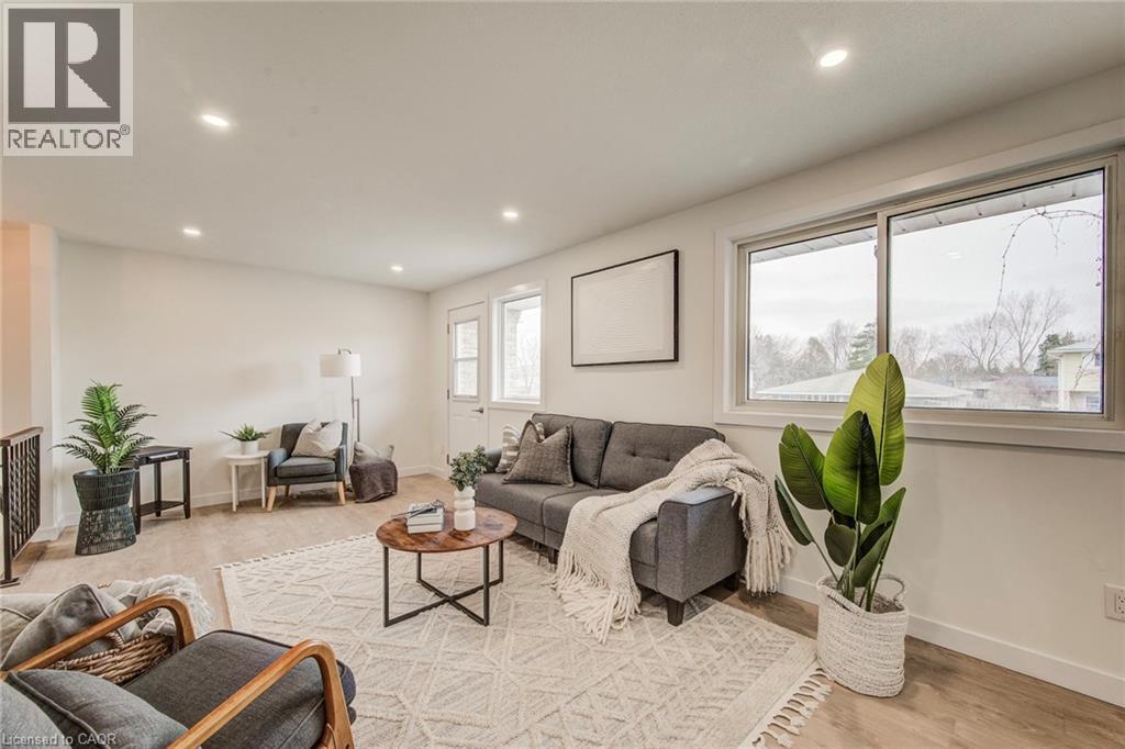 35 Breckenridge Drive Unit# 64, Kitchener, Ontario N2B 3H5 - Photo 11 - 40818474