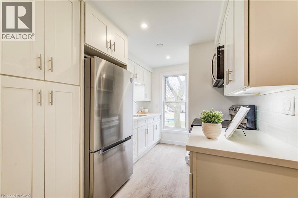 35 Breckenridge Drive Unit# 64, Kitchener, Ontario N2B 3H5 - Photo 2 - 40818474