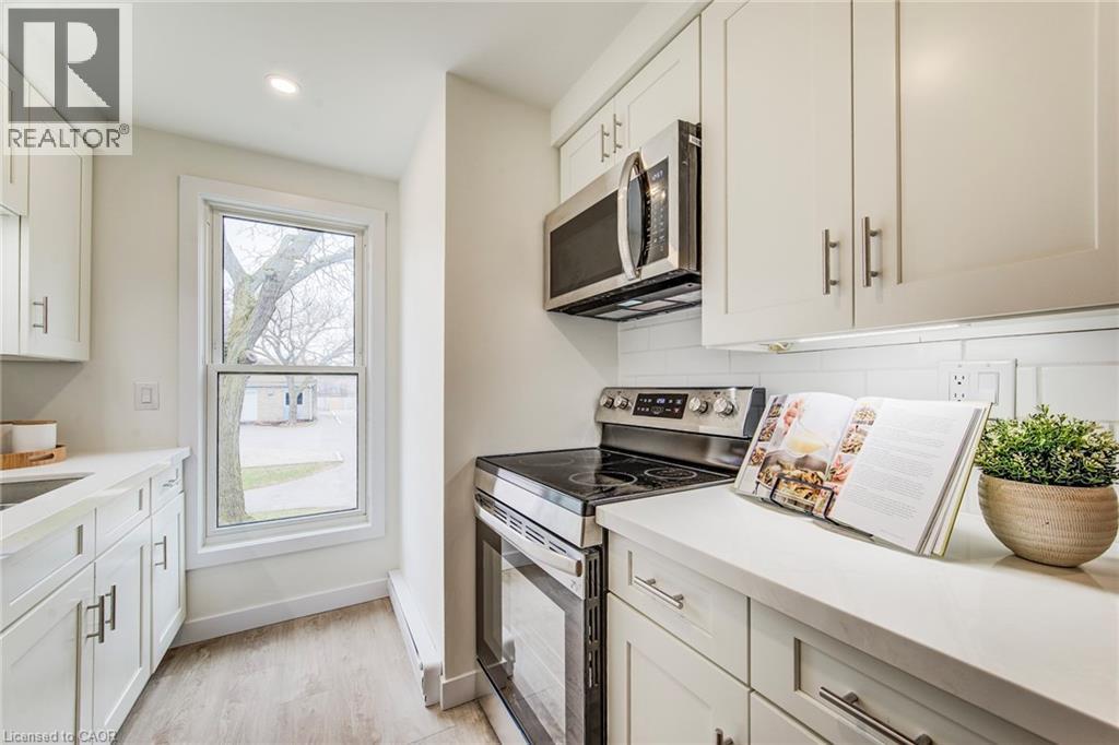 35 Breckenridge Drive Unit# 64, Kitchener, Ontario N2B 3H5 - Photo 3 - 40818474