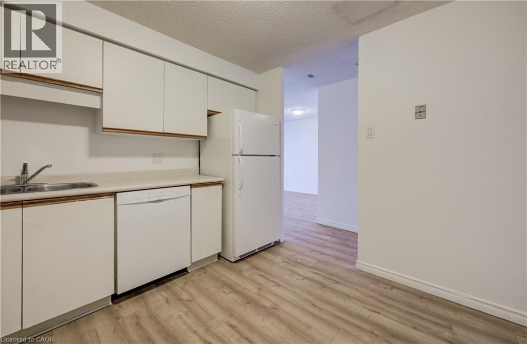 55 Green Valley Drive Unit# 1107, Kitchener, Ontario  N2P 1Z6 - Photo 13 - 40817714